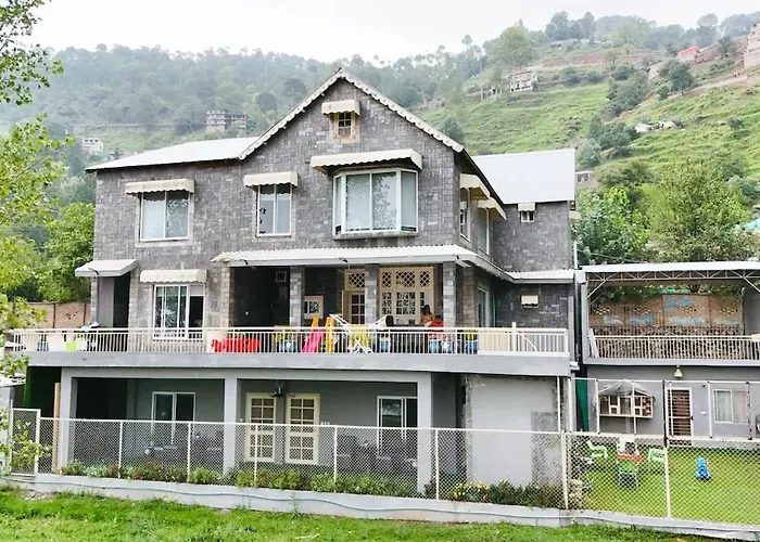 Rain Forest Cottage Murree