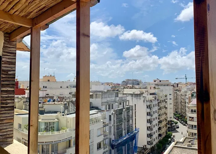 Cozy And Central Stay Tangier