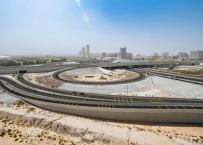 Stylish Studio Apartment In Binghatti Crystals Dubai