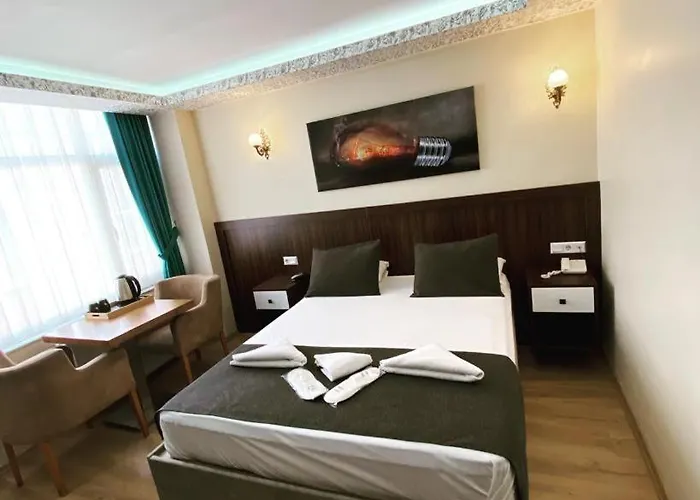 Ueskuedar Otel Istanbul