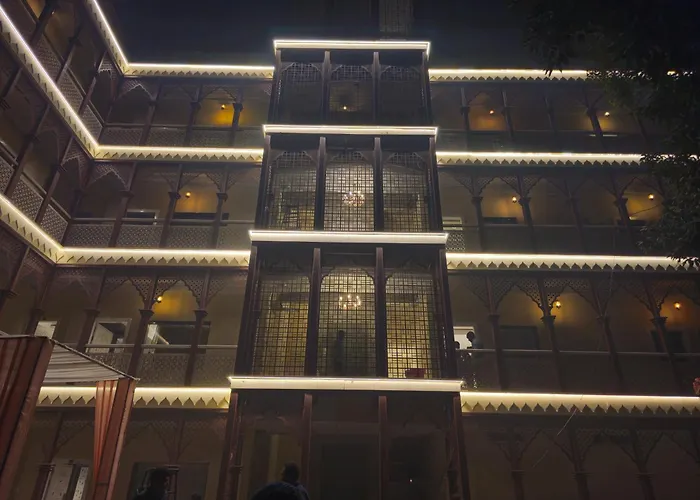 Aam Bagh Banaras Hotel Varanasi
