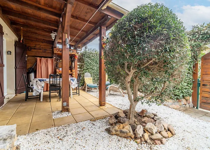 Appartement Avec Jardin Et Piscine Narbonne