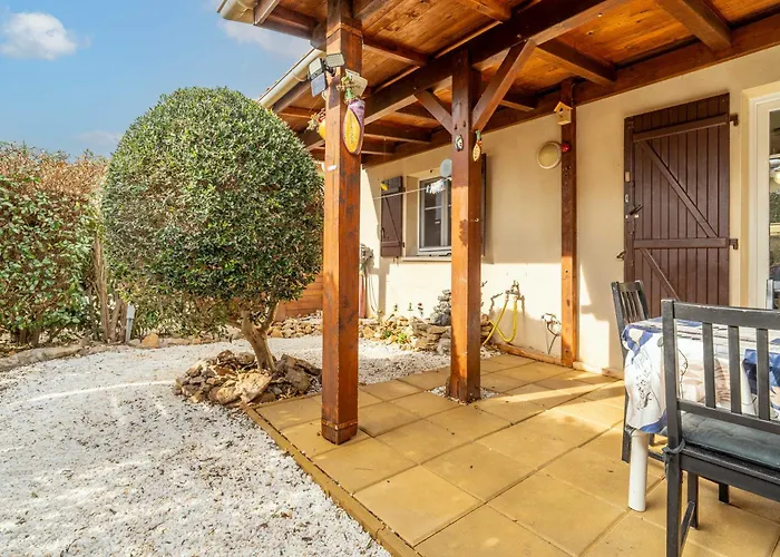 Appartement Avec Jardin Et Piscine Narbonne