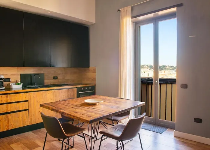Loft With Panoramic View - 4 Guests Apartment Naples