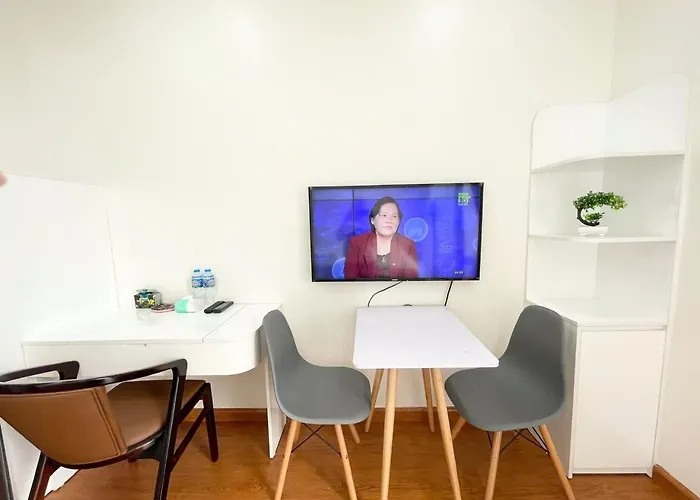 Studio Nice View In Vinhomes Green Bay, 25' To Airport Hanoi