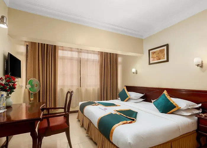 Holiday Express Hotel Kampala