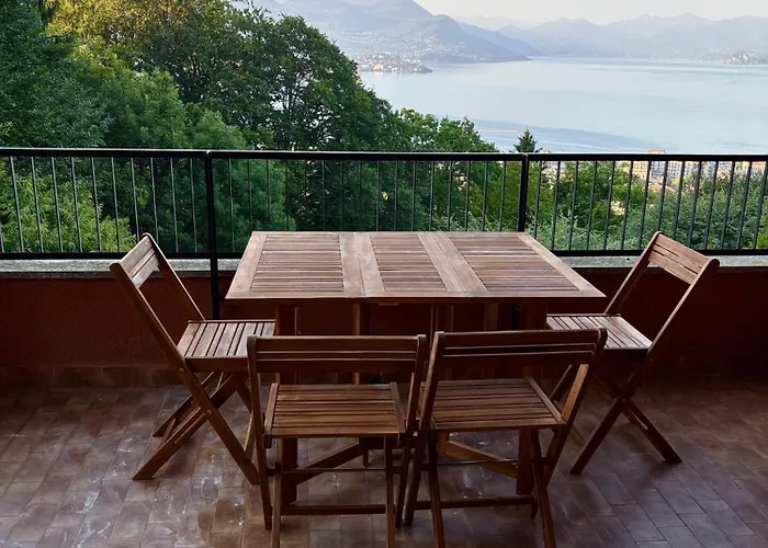 Ca' Del Bosco Apartment Stresa