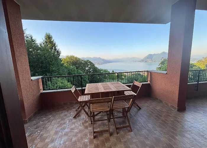 Ca' Del Bosco Apartment Stresa