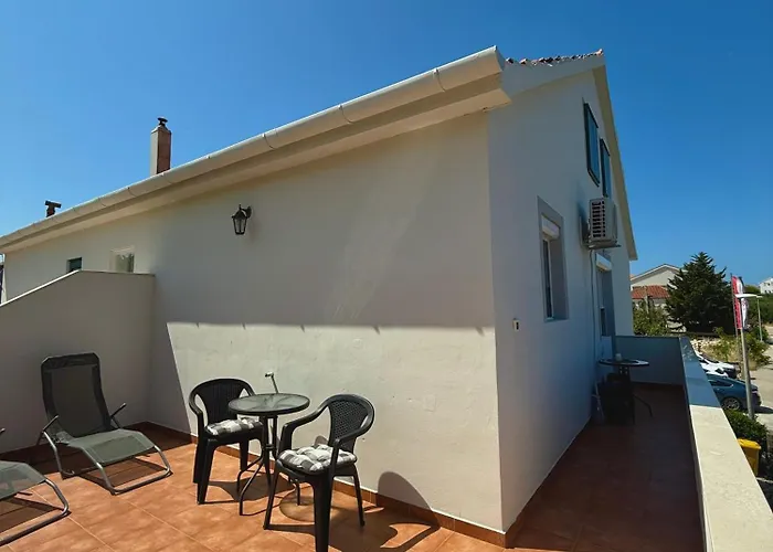 Cozy Studio With Balcony & Free Parking Murter