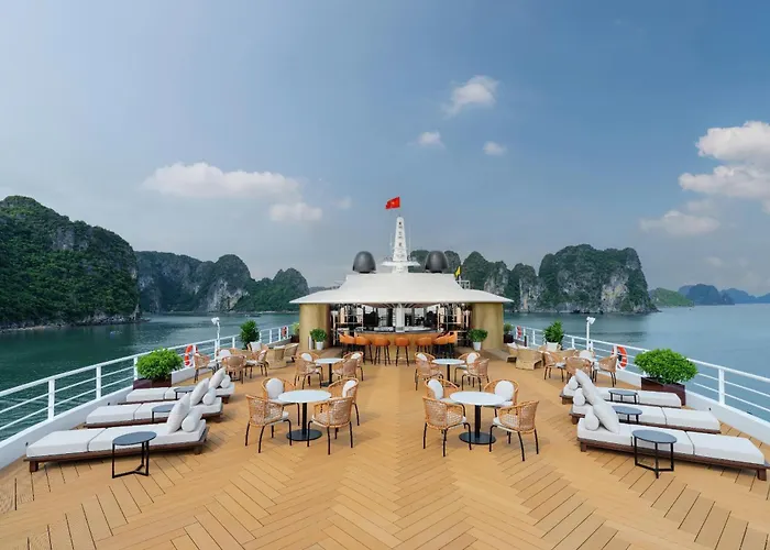Sea Star Cruise 6 Star Ha Long Bay Hotel