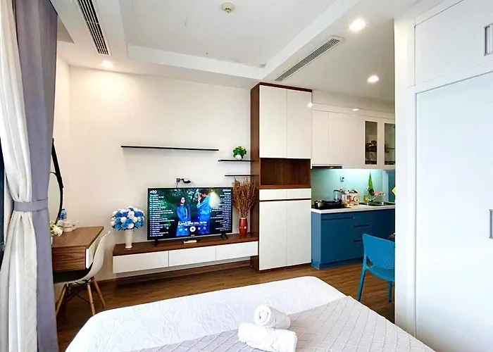 Lux Studio Near Korean Embassy, Jw Marriott And Nation Convention Centre Hanoi