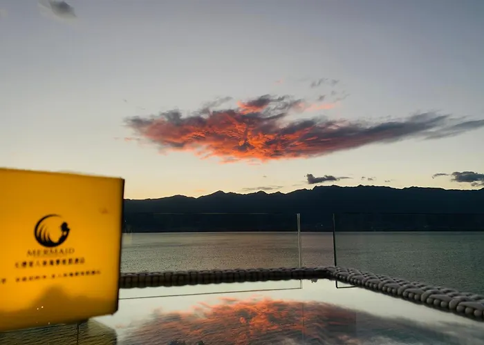 Dali Mermaid Seascape Resort Hotel