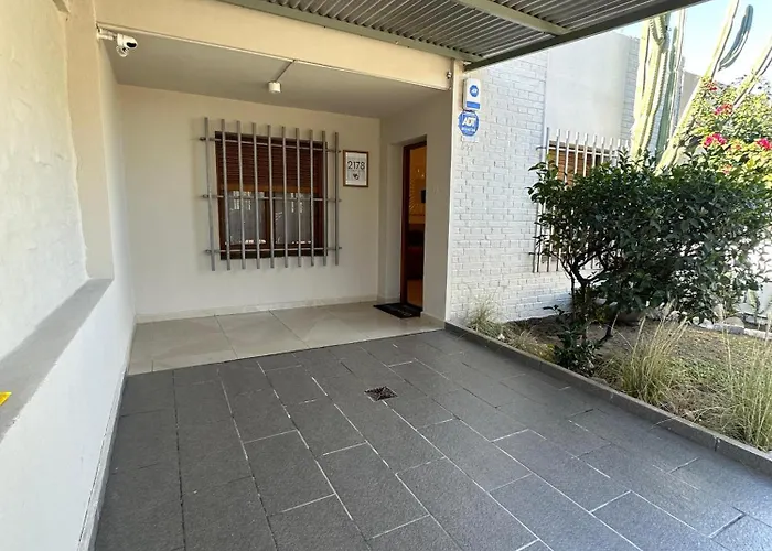 Casa Q Cba Zona Norte Kempes Aeropuerto Shopping Cochera Asador Patio Full Equipada Confortable Córdoba