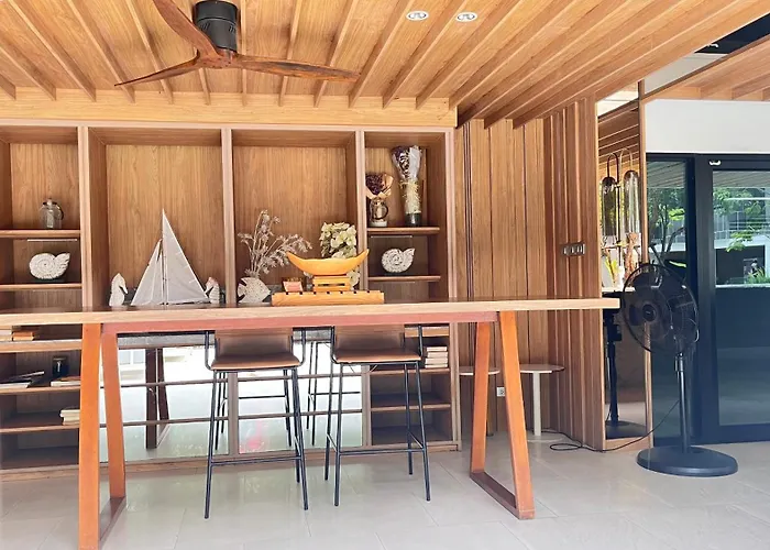 Cozy Spacious Condo Near Beach & Mall With Washing Machine & Smart Tv #A09 Hua Hin