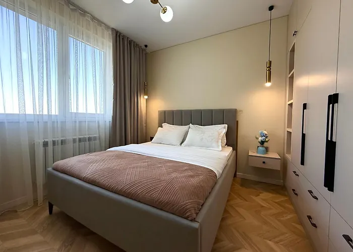 Превосходная Райымбек Резиденс 15-49 & Питьевая Вода В Подарок Almaty
