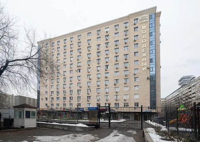 One Bedroom Apartment Near Arbat In The Center Of Almaty