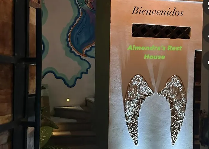 Almendras Rest House Cancun