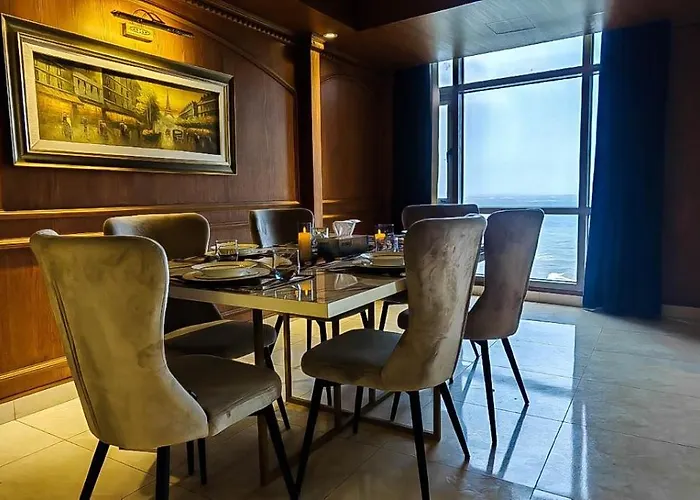 Luxury 2Br Apartment, Sea View Karachi