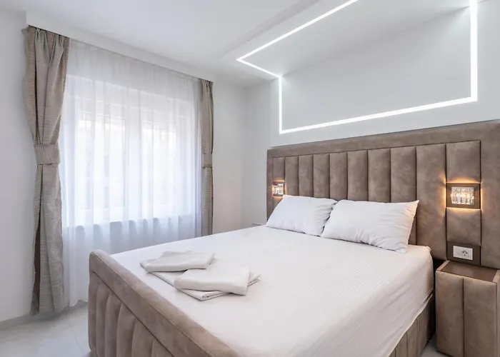 Tomi Apartment Novalja