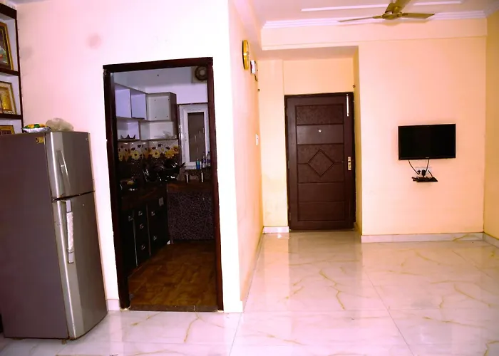 The Royale Retreat Apartment Varanasi