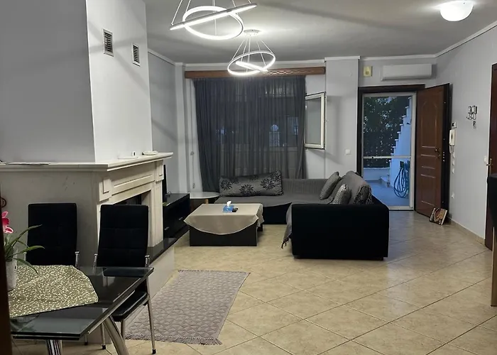 Pefka Apartment Thessaloniki
