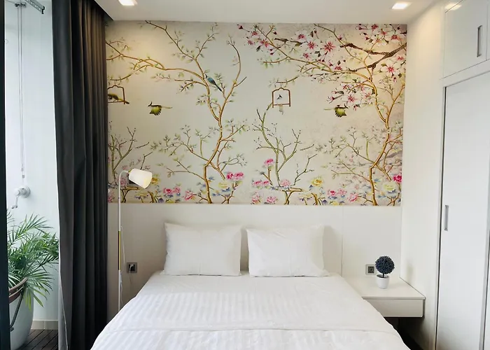 High Quality Stu Apt Near Keangnam And Mariott Hotel, Quick To Airport Hanoi