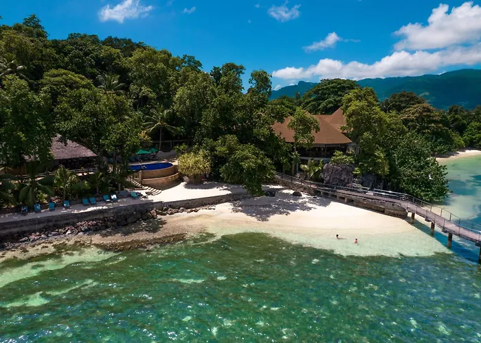 Cerf Island Resort Round Island