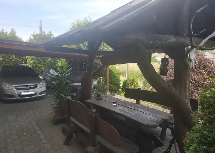Dom Hotel Erdobenye