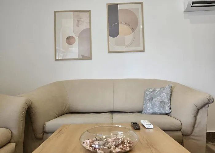 Apartments Tea And Tamara Pirovac