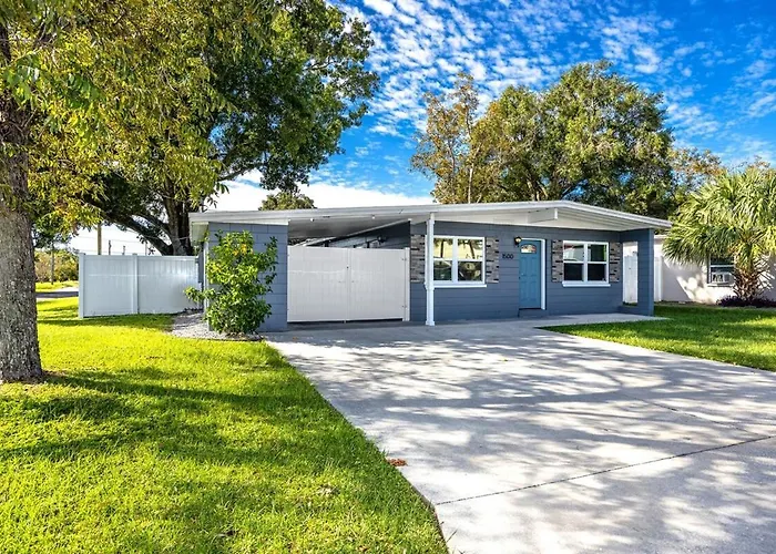 La Salle Guest House Tampa