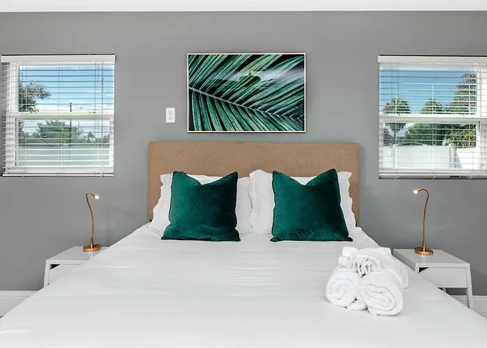 La Salle Guest House Tampa