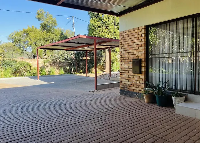 Kelmatic Guest House Florida North Roodepoort