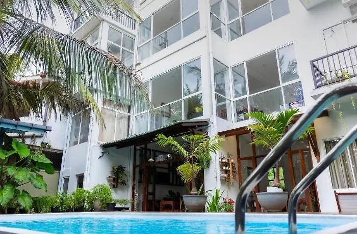 Sea Cloud Dalawella Hotel Unawatuna
