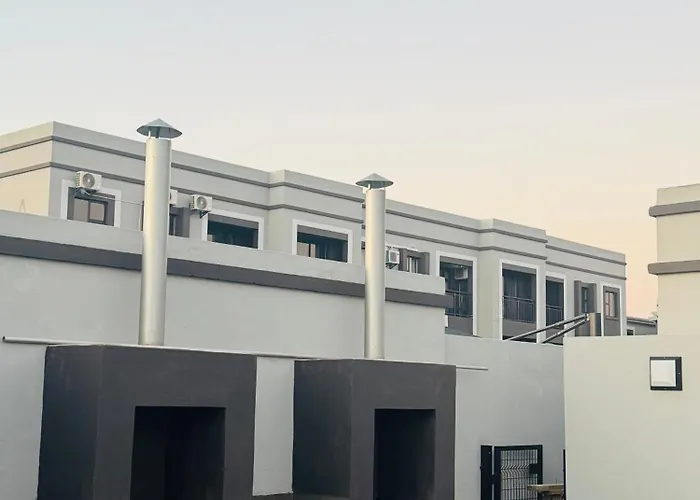 Enzo Stays - Sarona City Gaborone