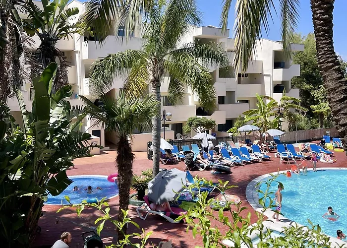 Festival Village 2 Y Piscinas Salou