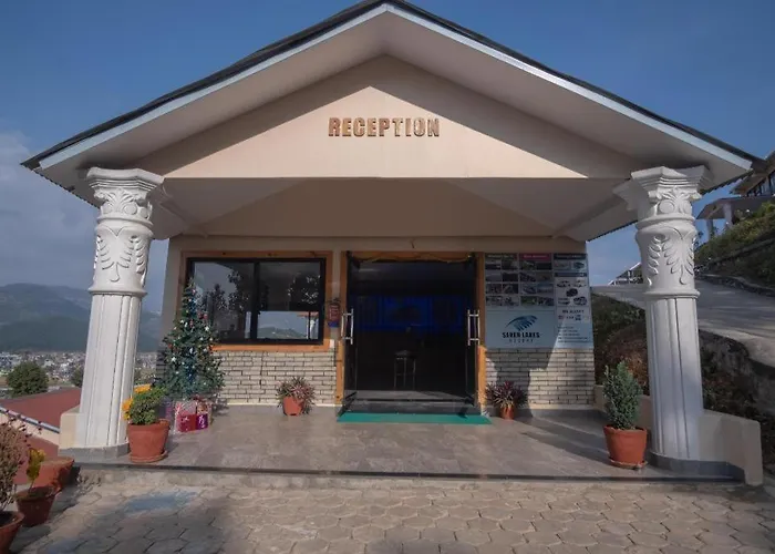 Capital O 653 Seven Lakes Resort Ranipauwa