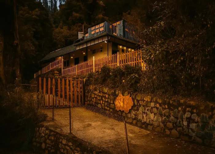 Amber By The Tamarillo Bed & Breakfast Ooty