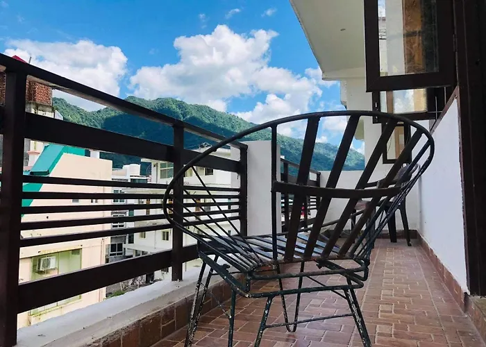 Rr Stay & Cafe Rishikesh