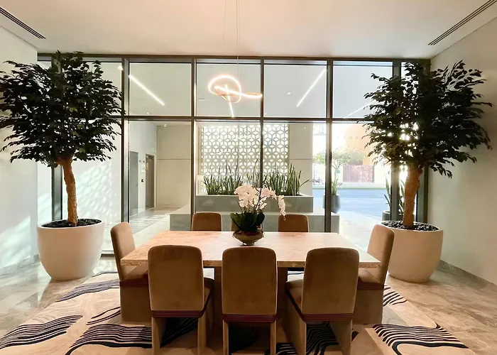 Burj Khalifa View - Immersive Experience - Downtown - Dubai 3Br