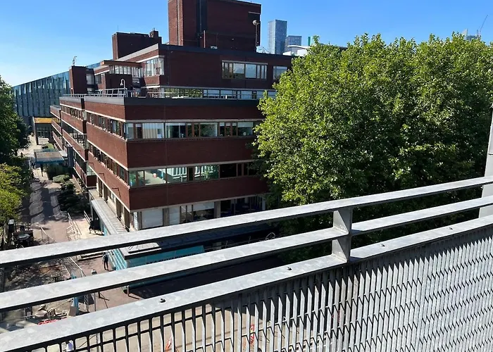 2 Morden Apartment In City Centre Manchester