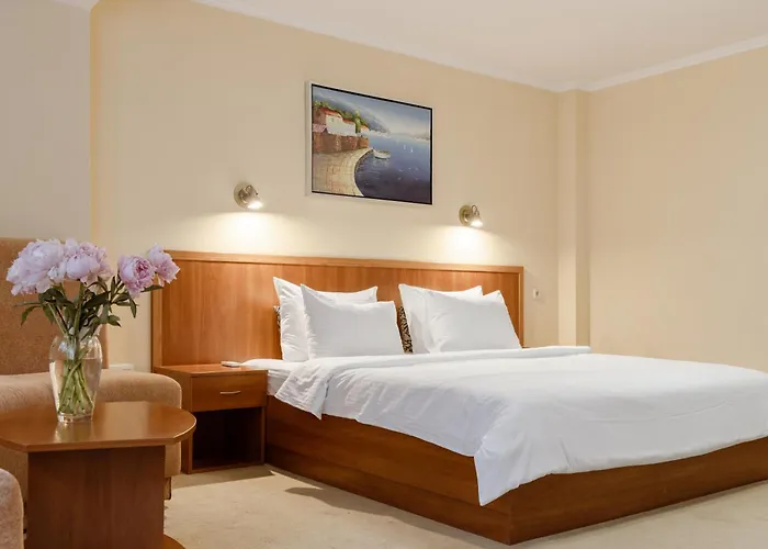 Pechersky Hotel Kyiv