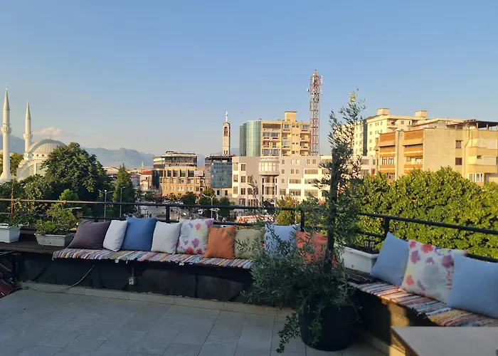 The Rooftop Hostel Shkoder