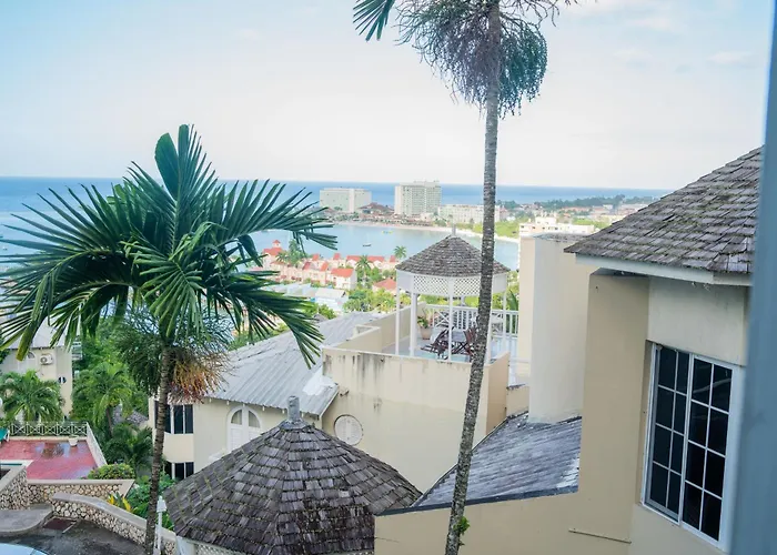 Pampered In Paradise Columbus Heights 2 Bedroom Penthouse Condo Near Ian Fleming Airport Ocho Rios