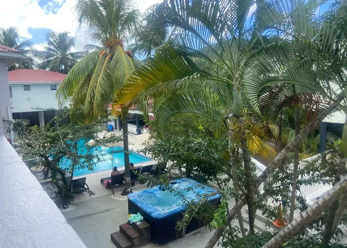 Bay Heights Escape Aparthotel Rodney Bay