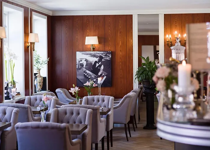 Park Hotel & Vinbar Frederikshavn