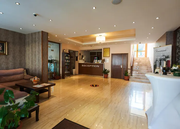 Paradise Spa Hotel Tsigov Chark