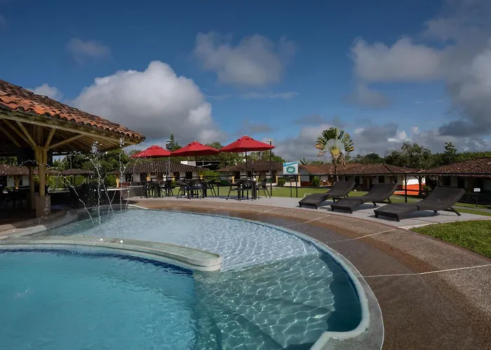 Hotel Campestre Montecarlo Montenegro