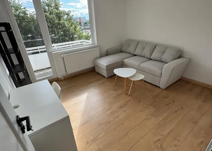 Cosy Apartment In 7 Noiembrie Neighbourhood Targu Mures