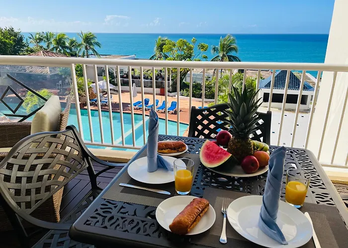 Lovely Seafront Apartment With Breathtaking Seaviews Cupecoy 