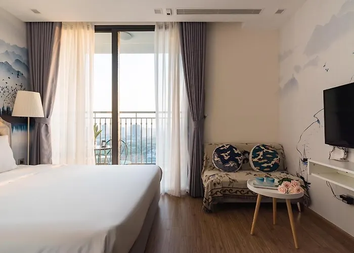 Delux Studio Near Marriott Hotel And My Dinh Stadium Hanoi